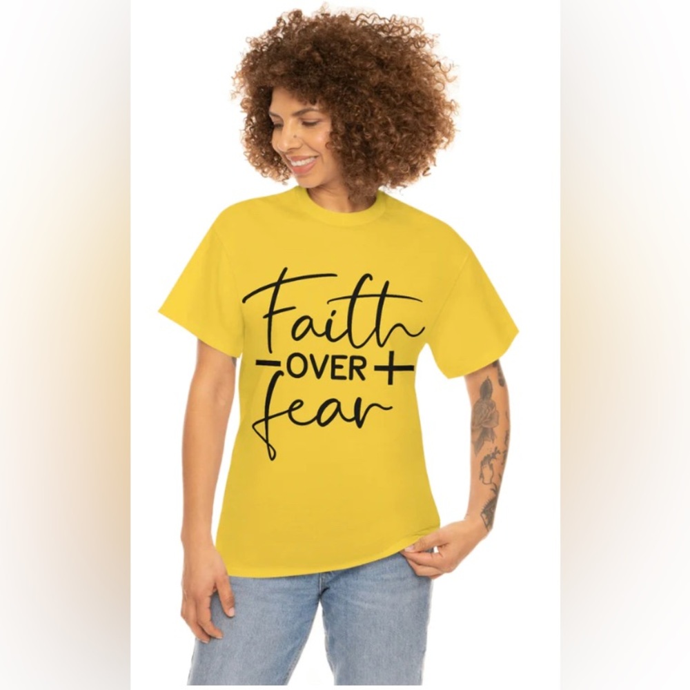 Graphic T-Shirt "Faith over Fear" Custom